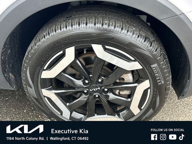 Certified Used 2023 White Kia S image 7