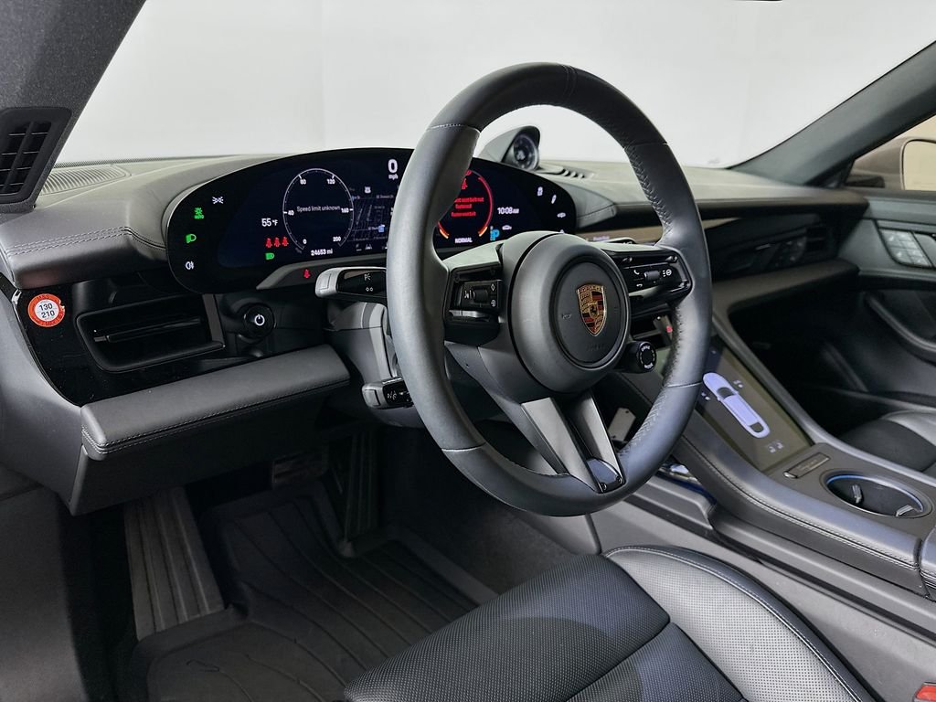 2022 Porsche Taycan Base - Photo 10