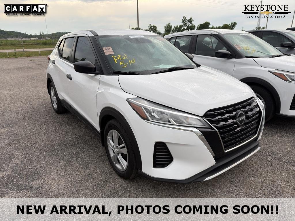 2022 Nissan Kicks 1.6 S's photo