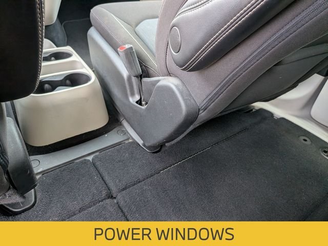 Used 2023 White Chrysler LX image 15
