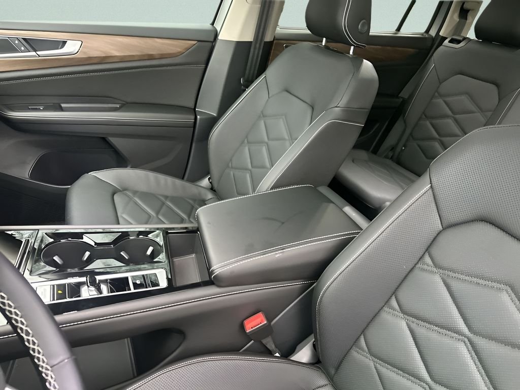 2026 Volkswagen Atlas SE w/Tech - Photo 21