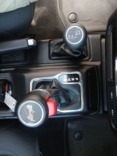Used 2023 Green Jeep Sport image 38