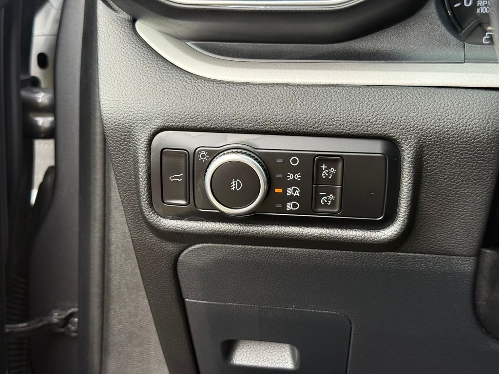Used 2023 Carbonized Gray Metallic Ford XLT image 14