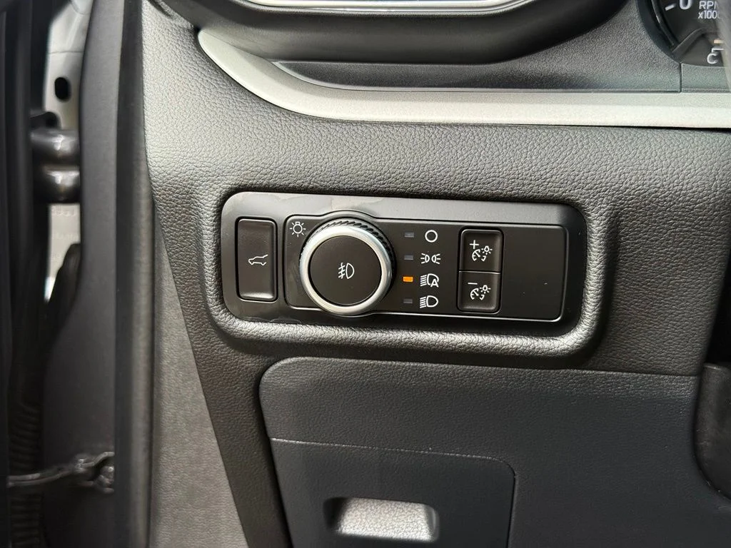 Used 2023 Carbonized Gray Metallic Ford XLT image 14