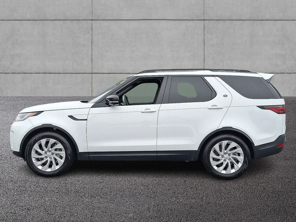 Certified Used 2025 White Land Rover S image 6