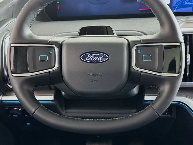 New 2026 Black Ford Platinum image 16