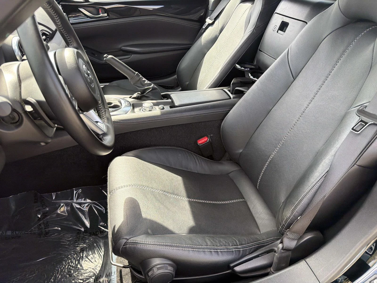 2025 Mazda MX-5 Miata RF Grand Touring - Photo 18