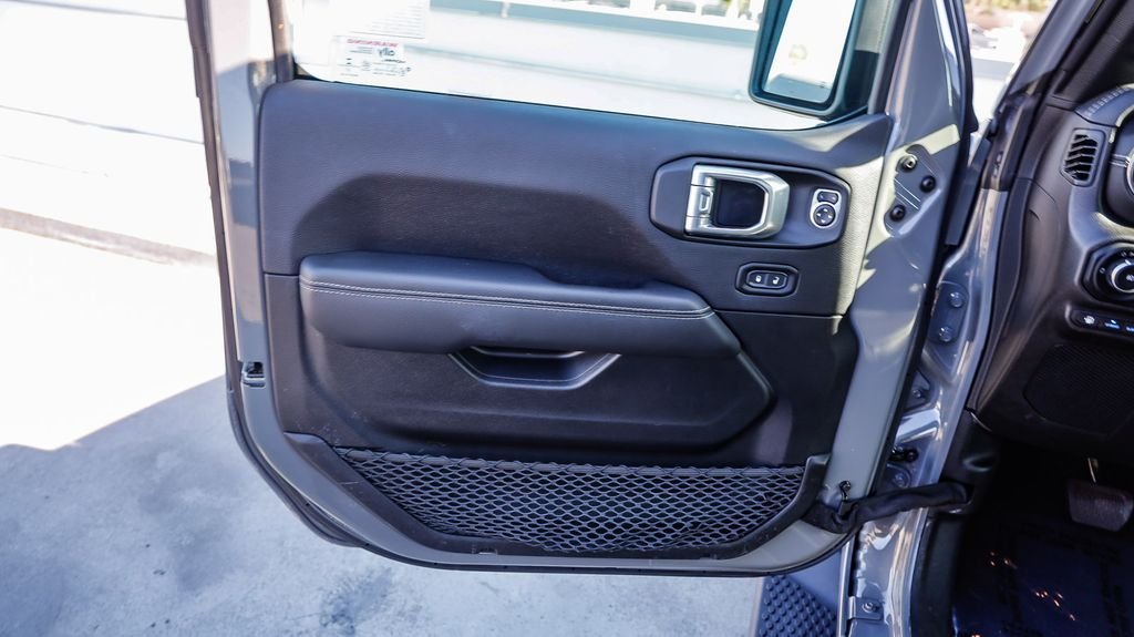 Used 2023 Gray Clearcoat Jeep Sahara 4xe image 25