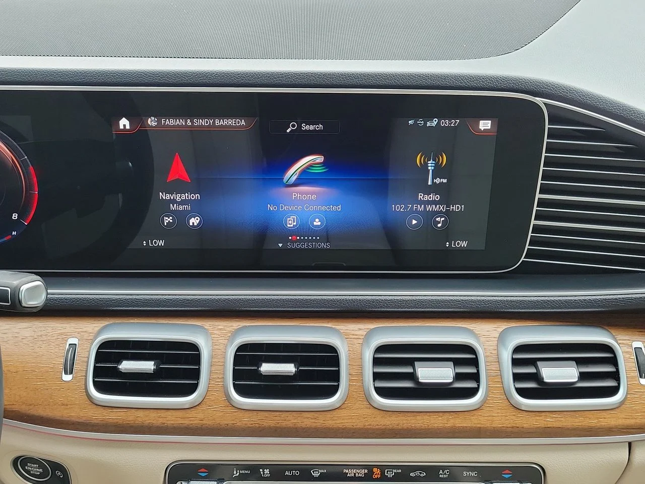 Certified Used 2023  Mercedes-Benz GLE 350 image 17