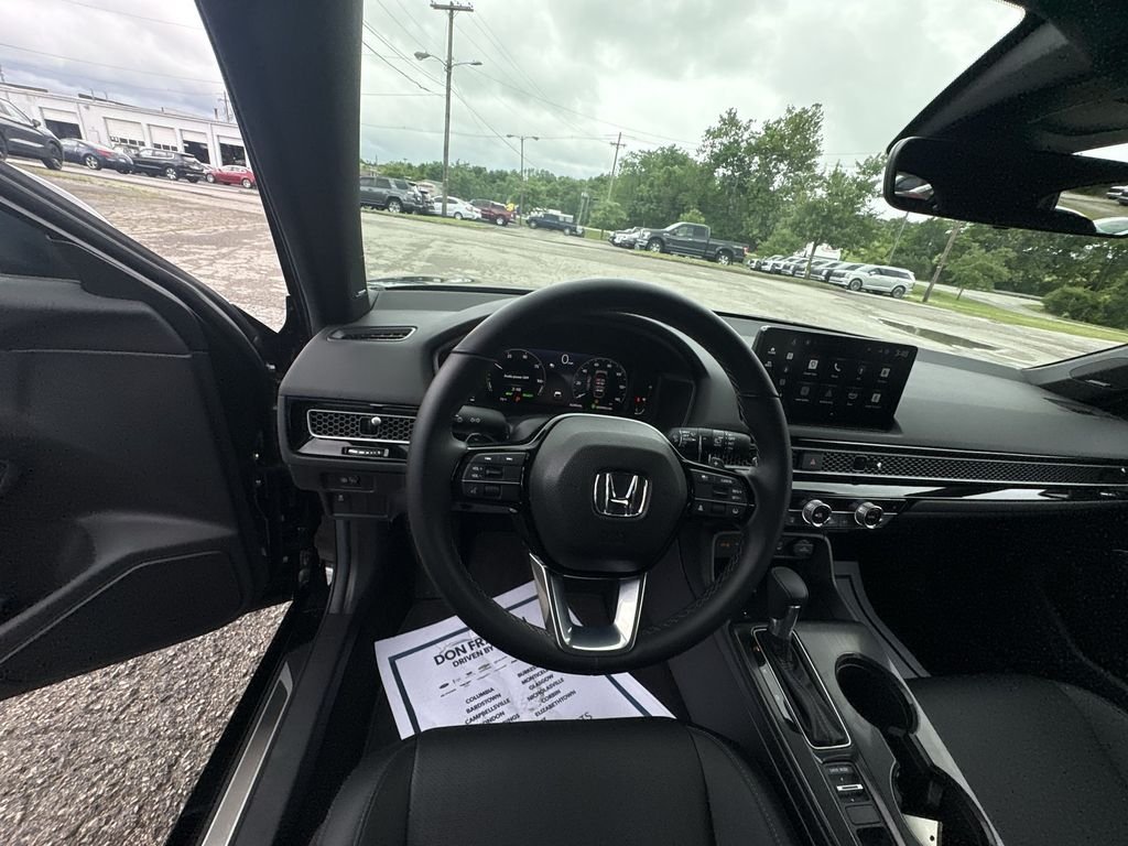 Used 2025 Black Honda Sport Touring image 14