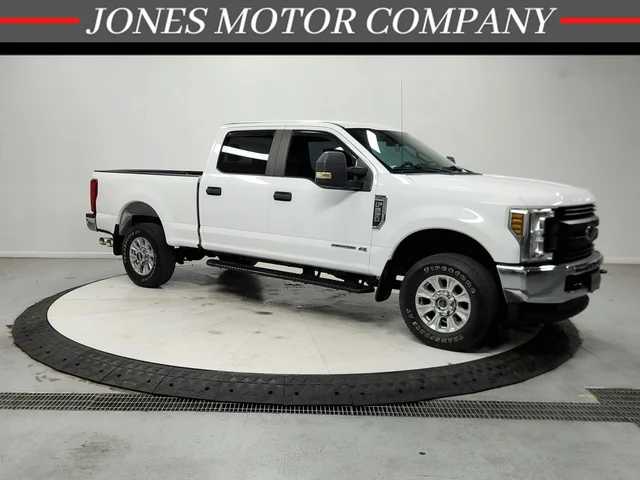 Pre-Owned 2019 Ford F-250SD XL