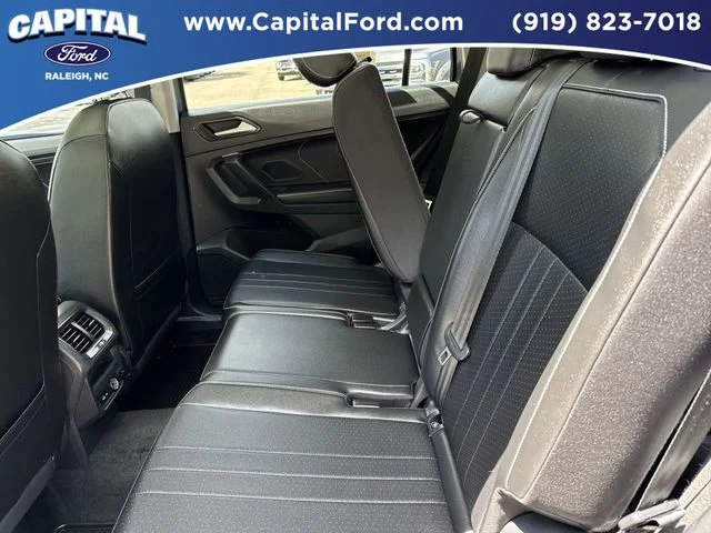 Used 2024 Gray Volkswagen 2.0T SE image 18