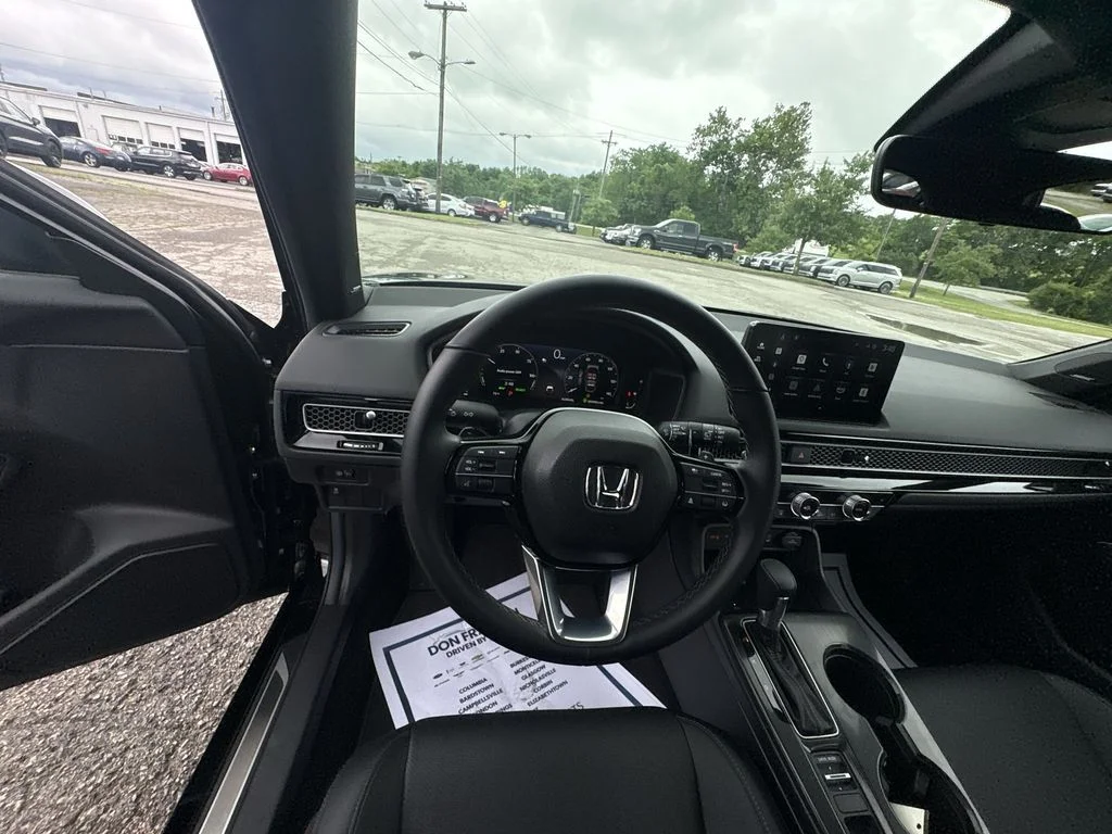 Used 2025 Black Honda Sport Touring image 14