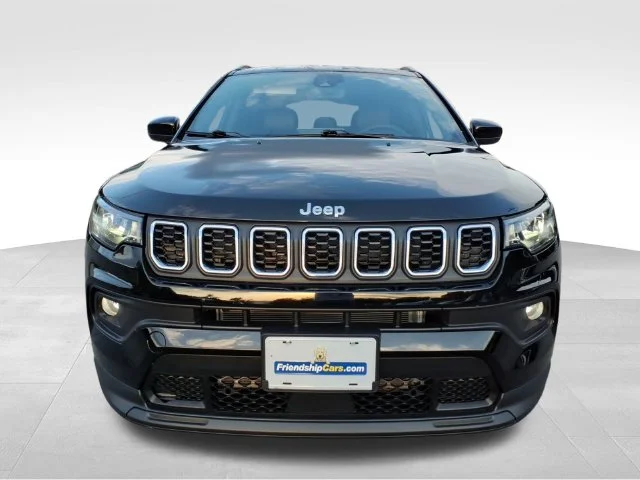 Used 2024 Black Jeep Latitude image 15