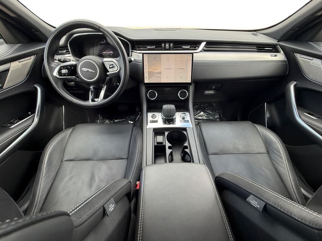 2024 Jaguar F-PACE R-Dynamic S - Photo 12