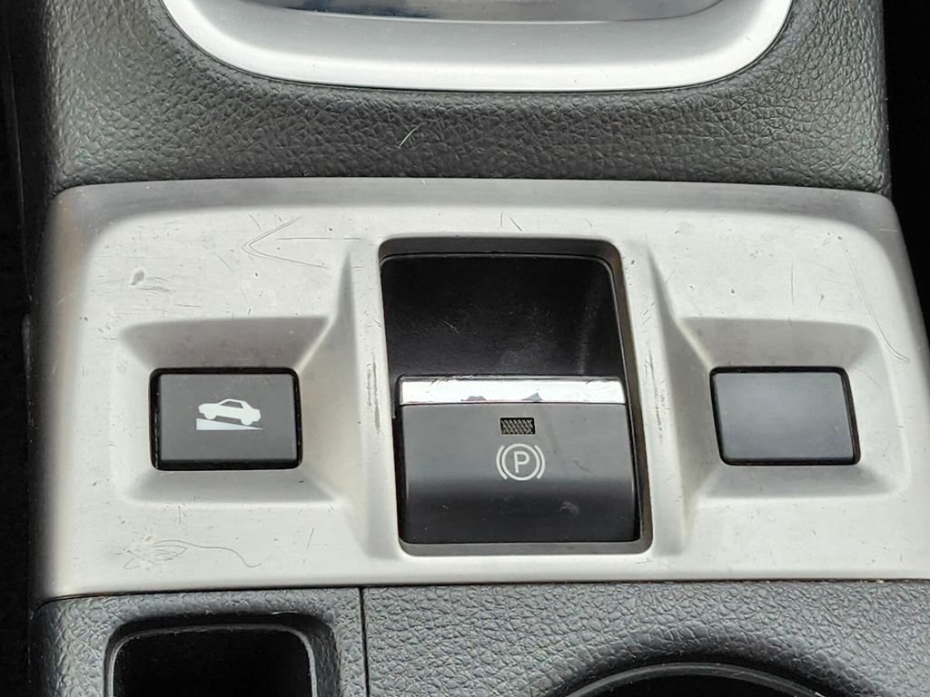Used 2017 White Subaru Limited image 25