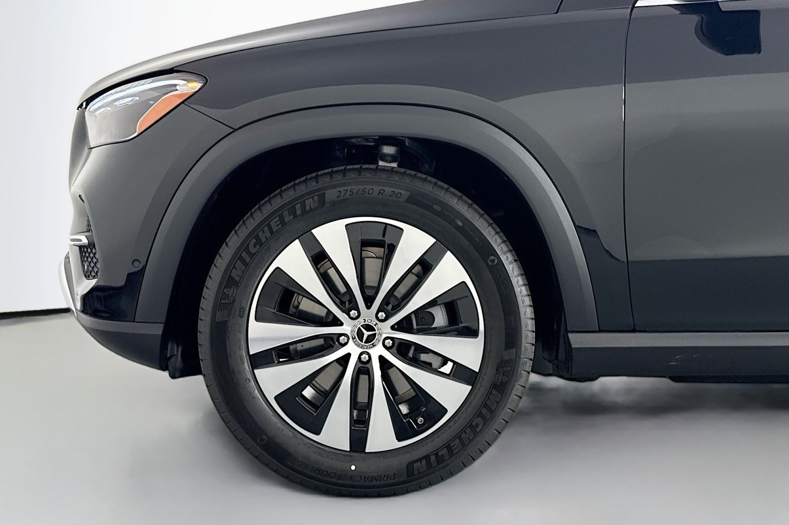 New 2026 Black Mercedes-Benz GLE 350 4MATIC® SUV image 9