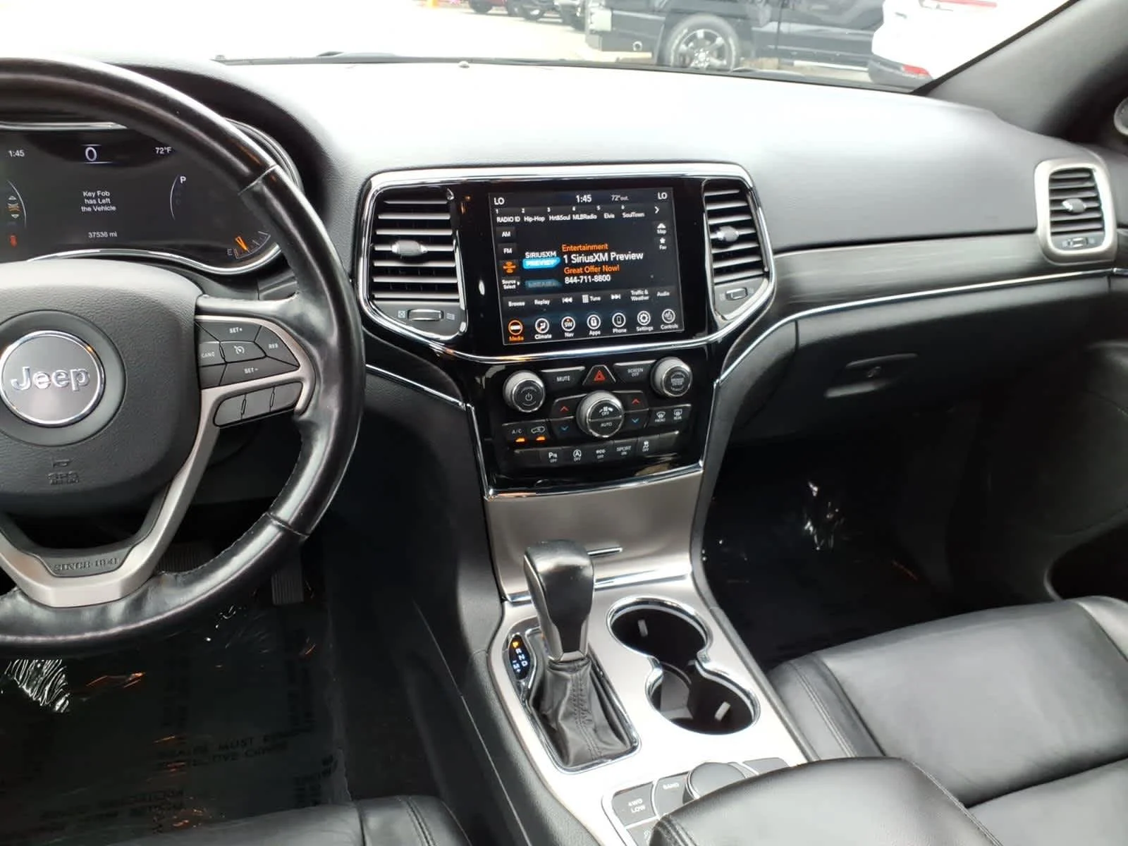 Certified Used 2020 Diamond Black Crystal Pearlcoat Jeep Limited image 15