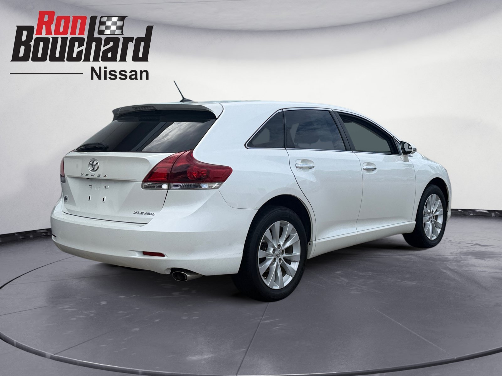 Used 2014 Toyota Venza XLE with VIN 4T3BA3BB2EU059091 for sale in Lancaster, MA