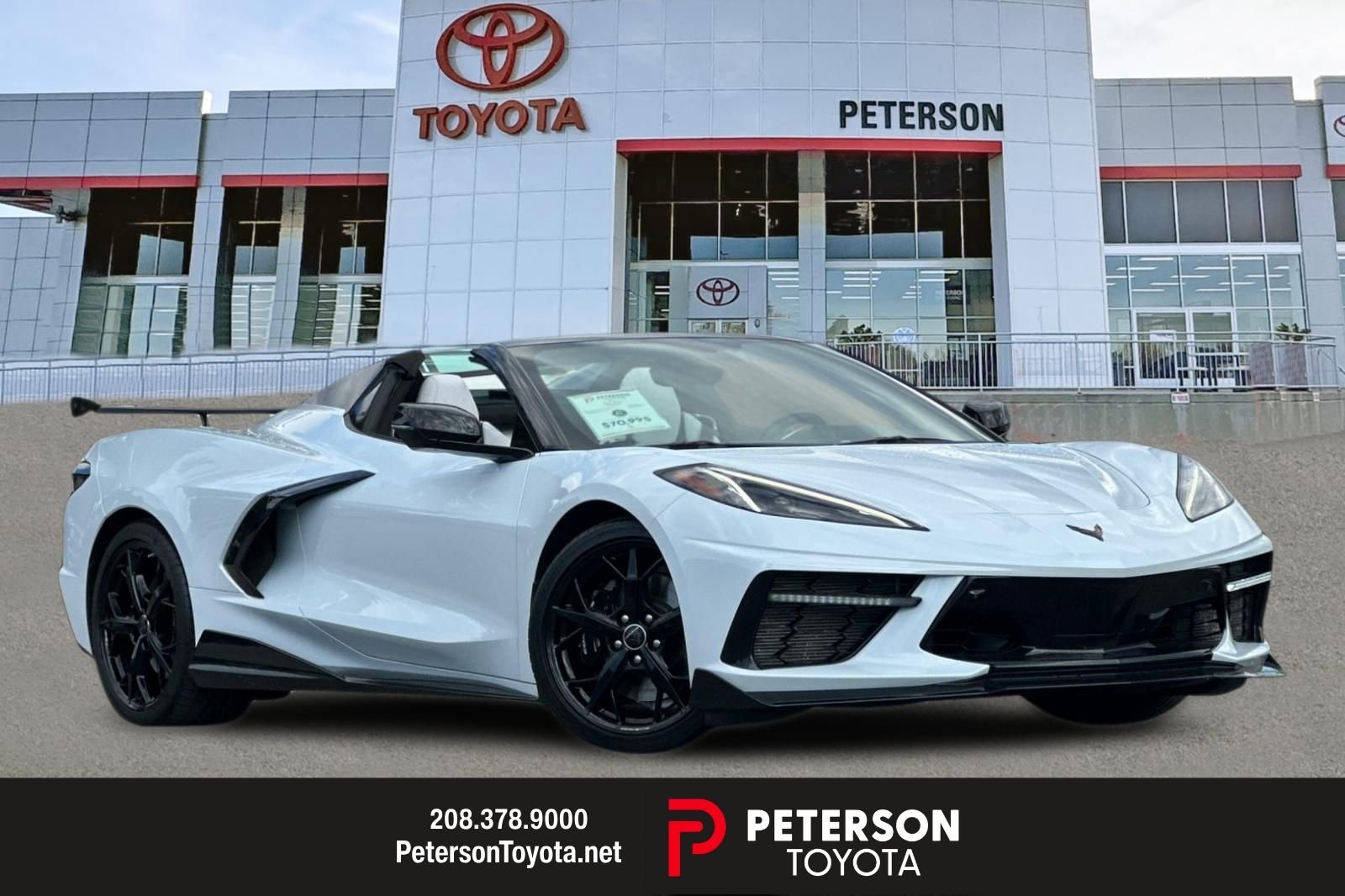 Used 2022 White Chevrolet Stingray image 1