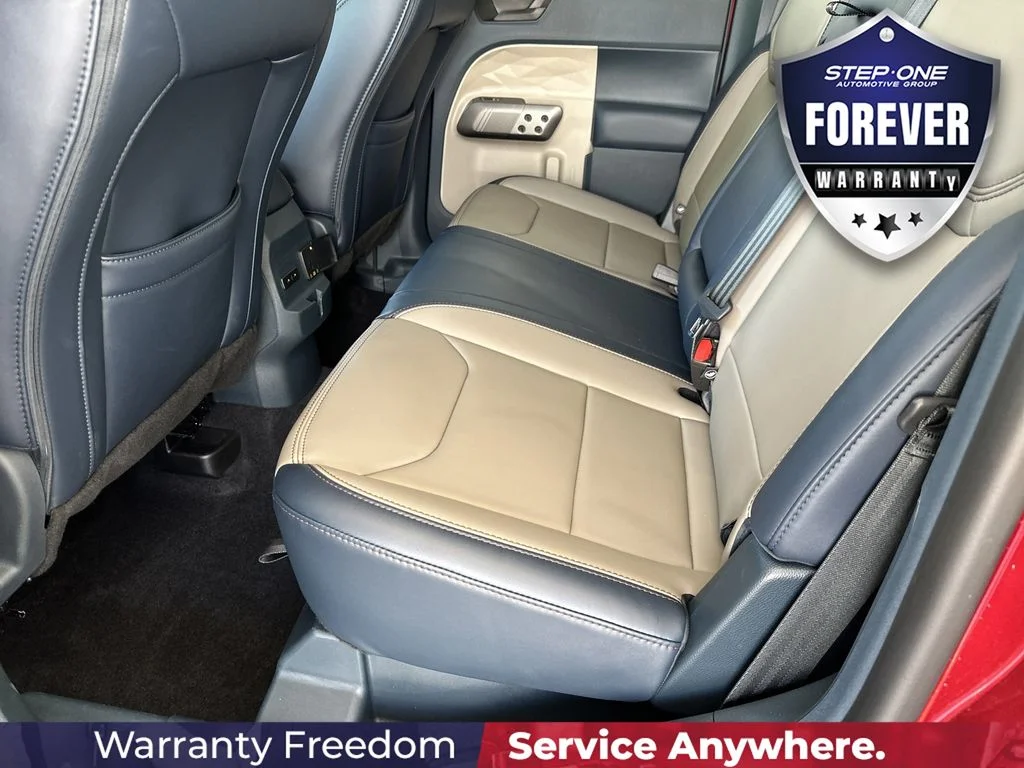 Used 2025 Red Ford Lariat image 30