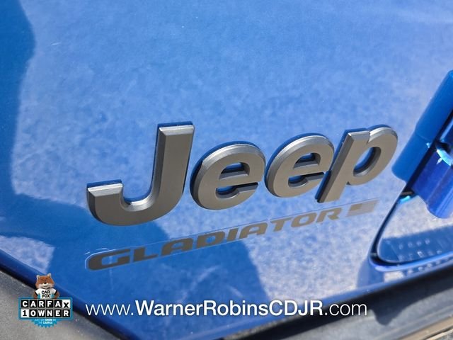 Used 2023 Blue Jeep Sport S image 18