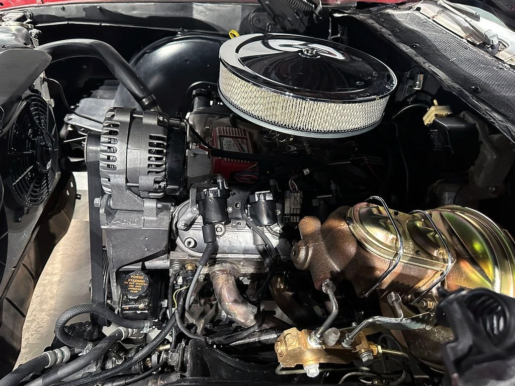 Used 1968 Red Oldsmobile Supreme image 33