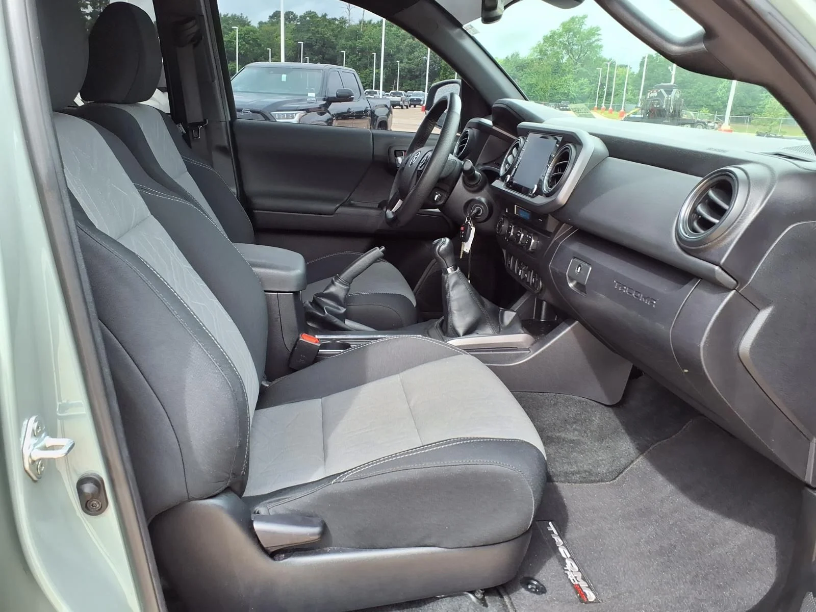 Certified Used 2023  Toyota TRD Off-Road image 19