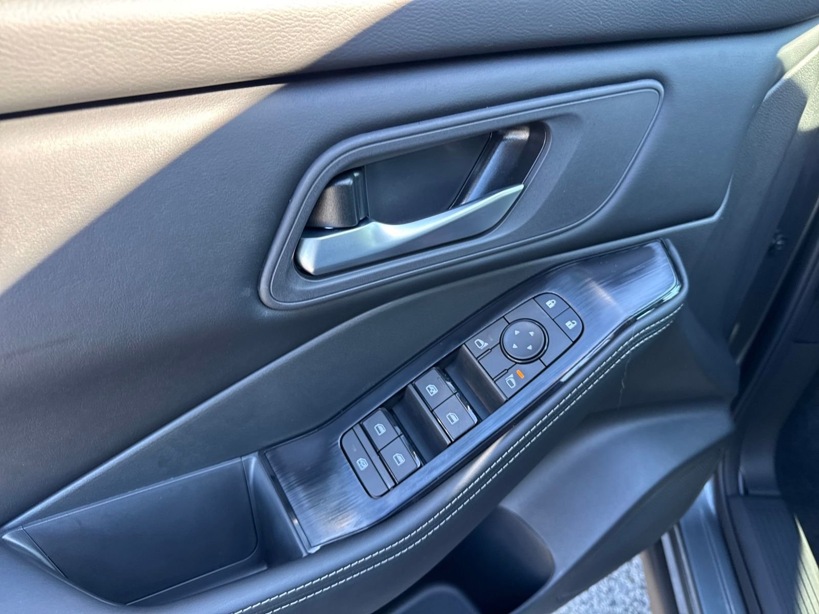 New 2026 Nissan Rogue SV 4D Sport Utility