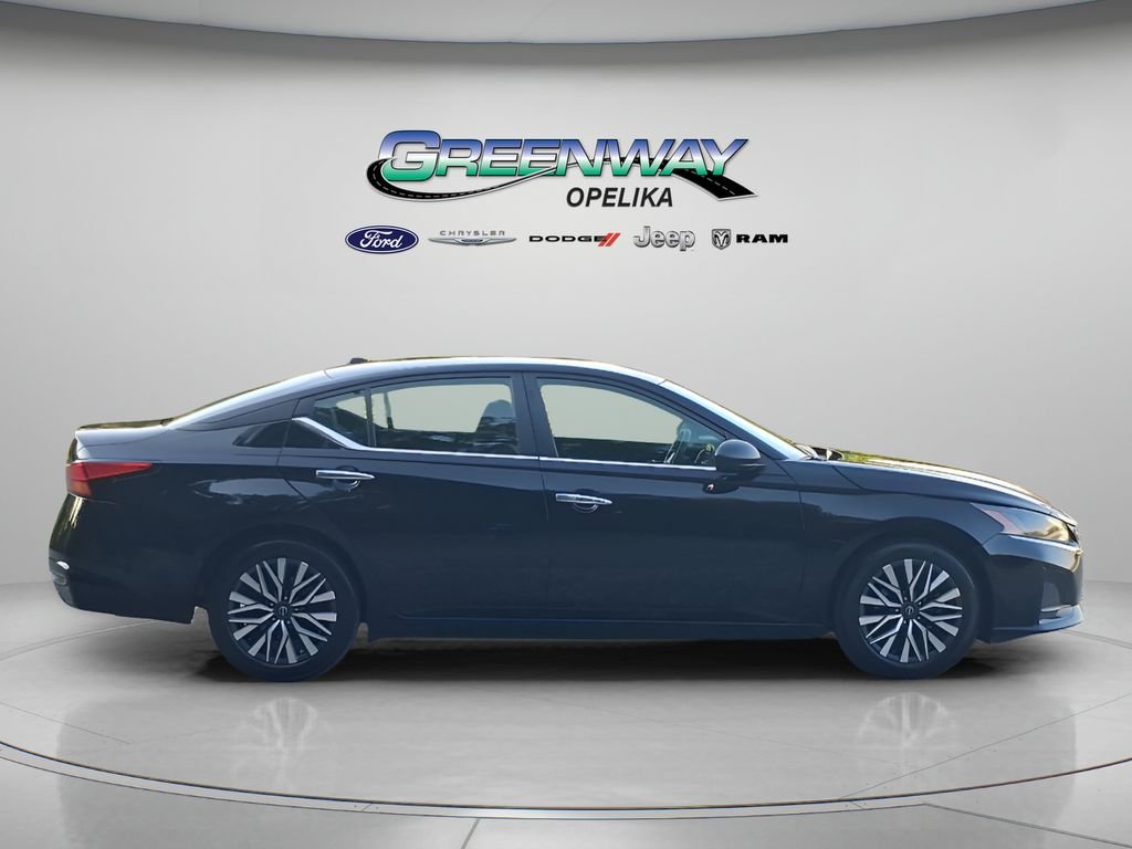 Used 2025 Nissan Altima SV with VIN 1N4BL4DV0SN360538 for sale in Opelika, AL