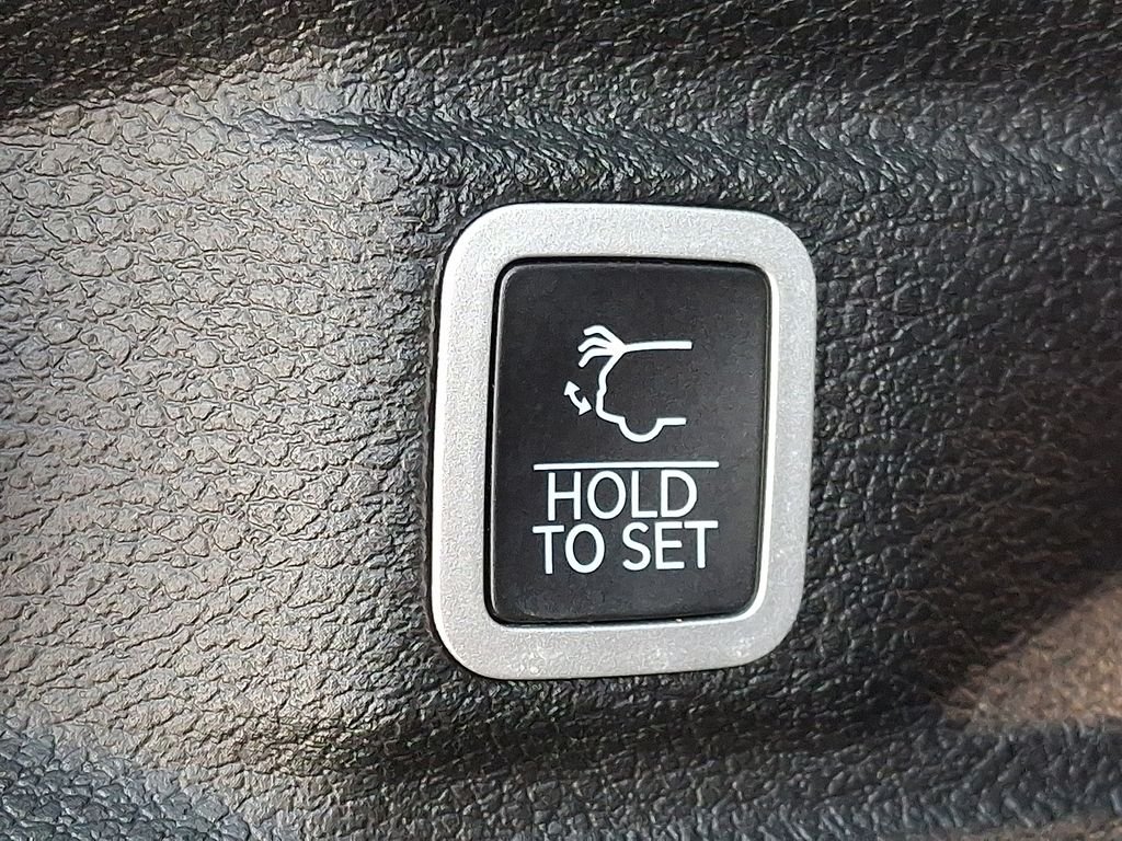Used 2024 Red Jeep Limited image 27