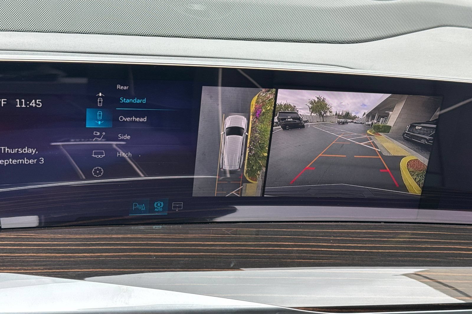 2026 Cadillac Escalade Luxury - Photo 22