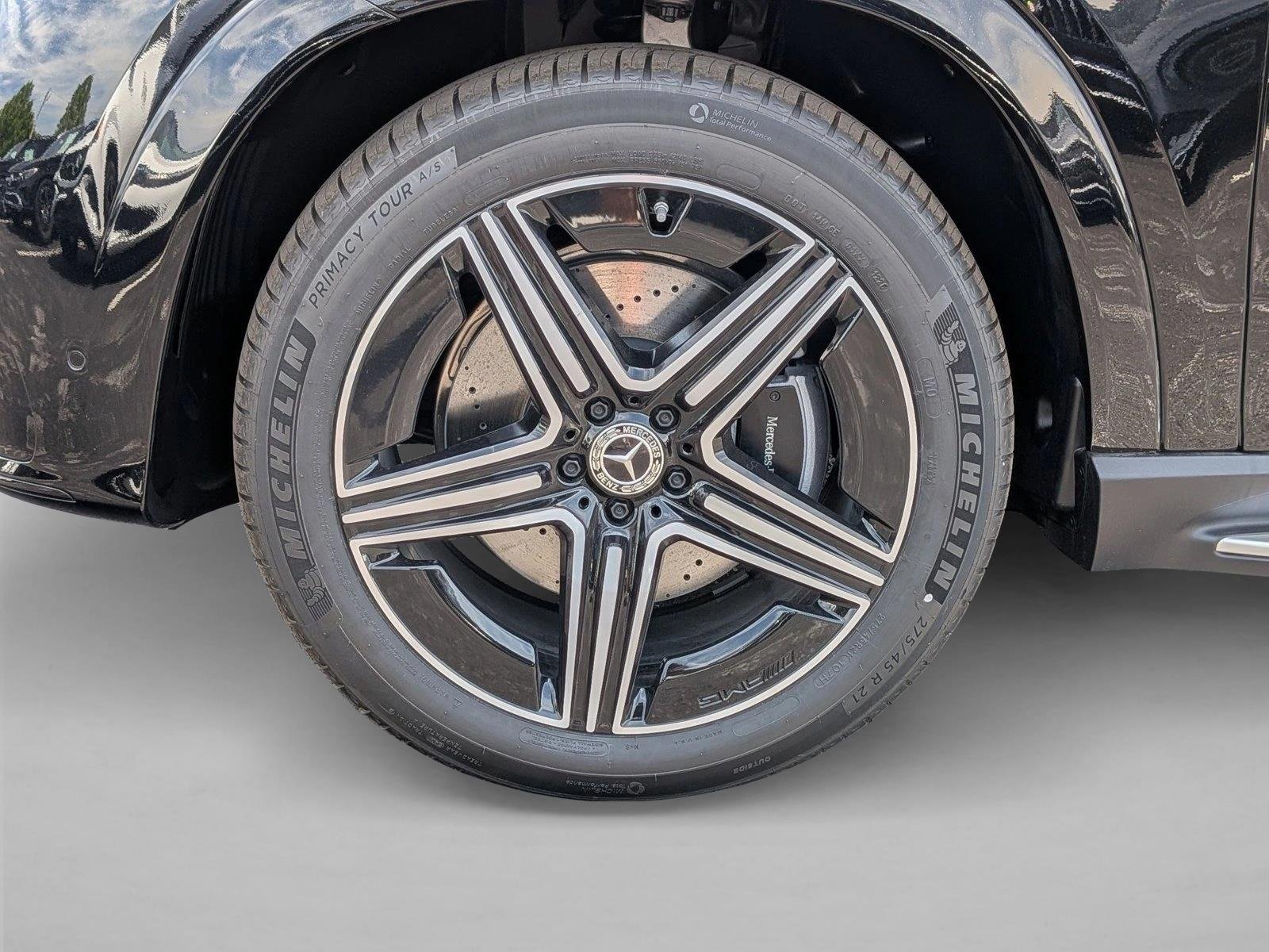 New 2026 Black Mercedes-Benz GLE450 image 10