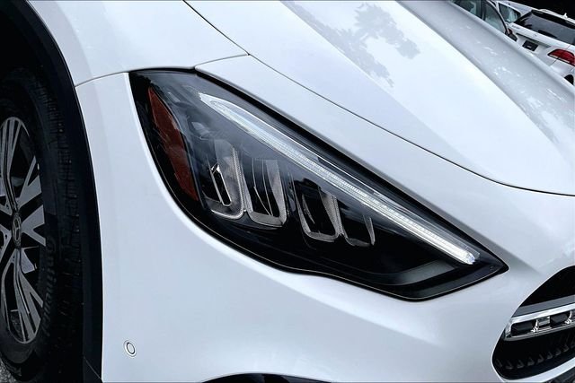 Used 2026 White Mercedes-Benz GLA 250 image 23