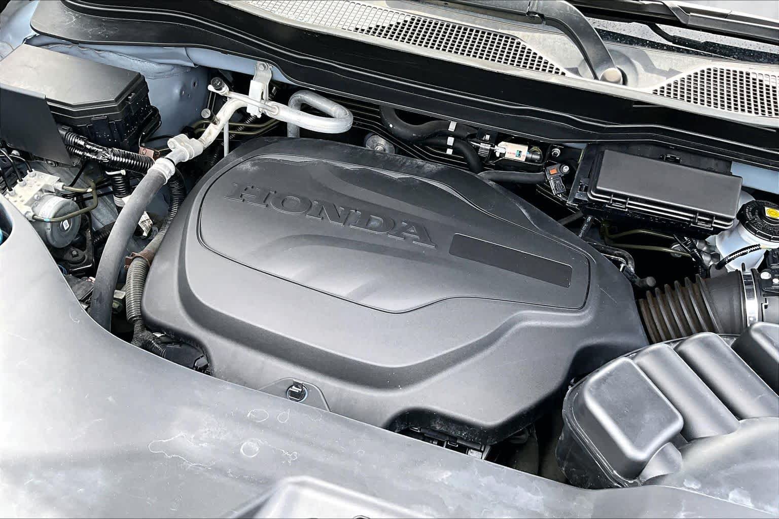 Certified Used 2023 Sonic Gray Pearl Honda Black Edition image 30