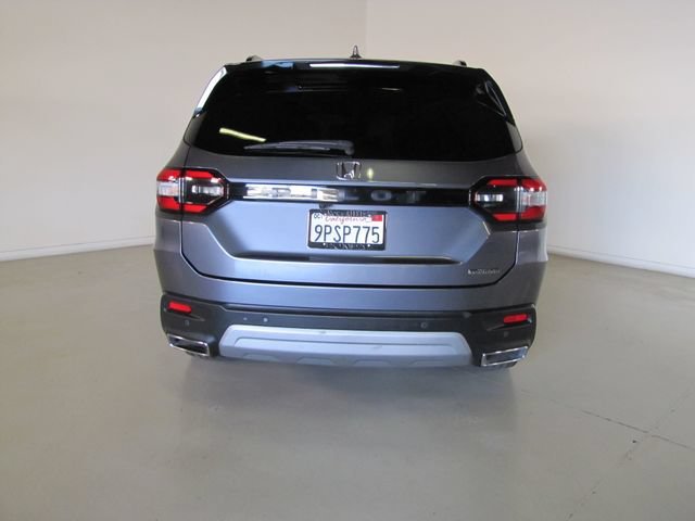 Certified Used 2025 Modern Steel Metallic Honda Touring image 24