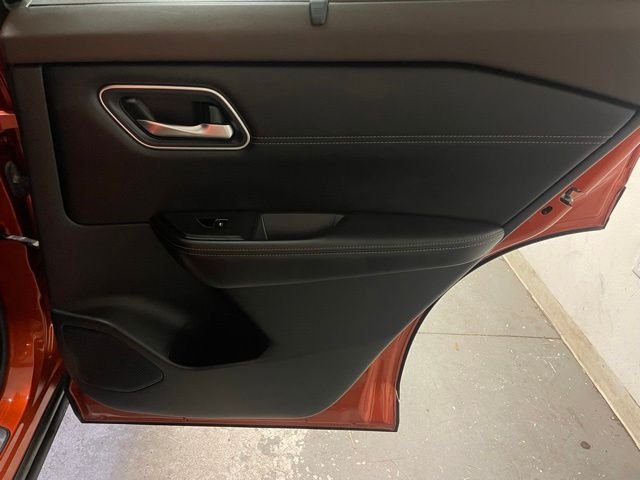 Used 2021 Orange Nissan Platinum image 23