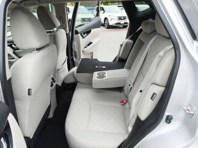 Used 2020 Silver Nissan SV image 43