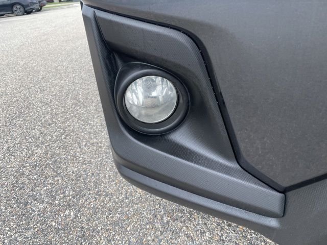 Used 2019 Gray Subaru 2.0i Limited image 9