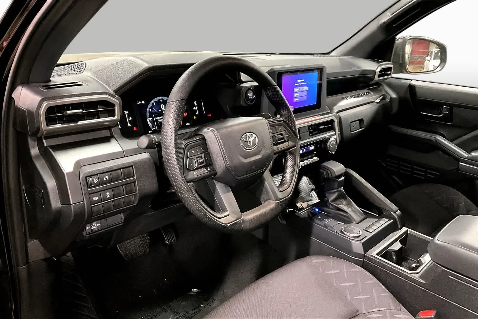 2026 Toyota Tacoma SR5 - Photo 8