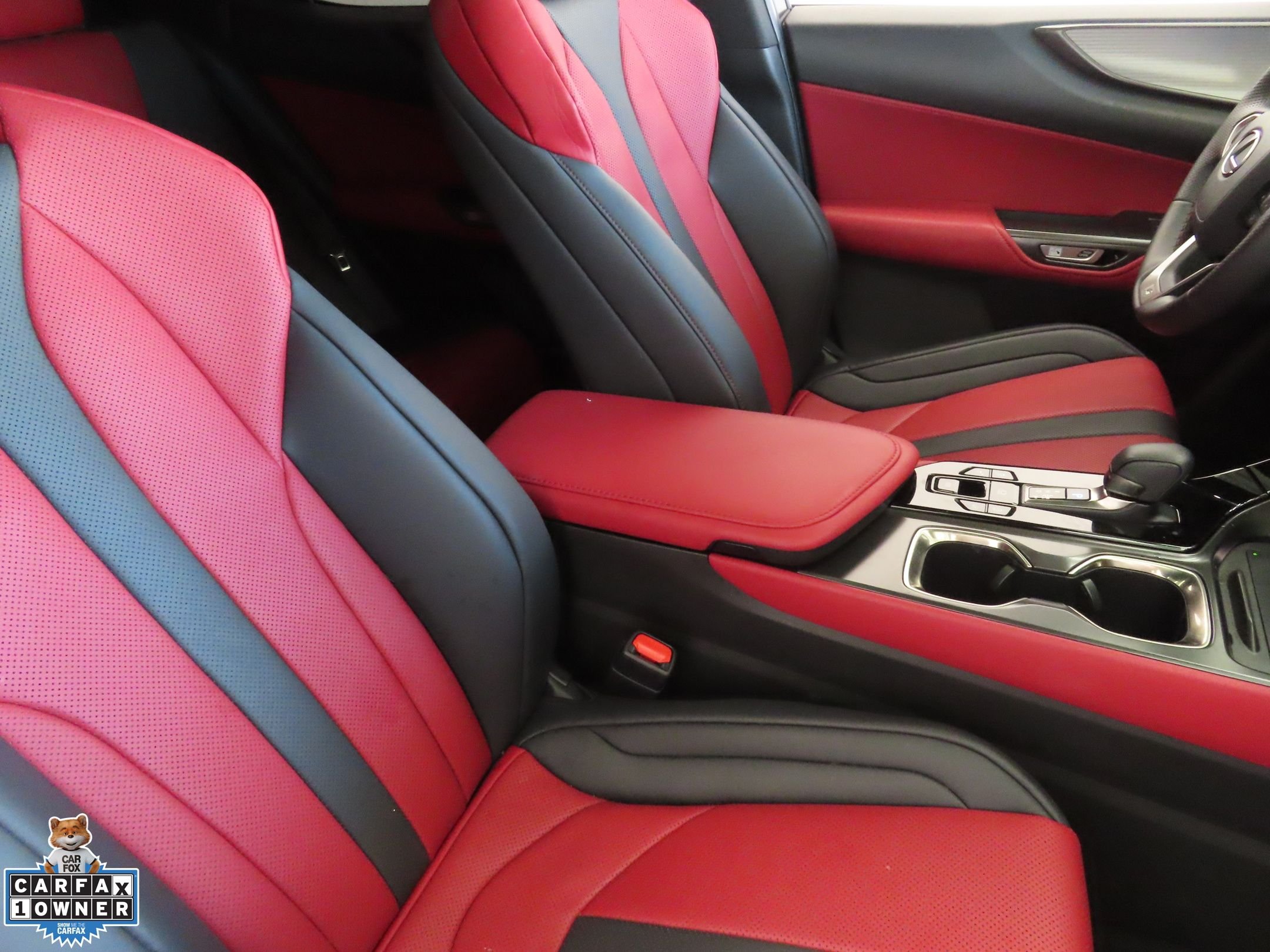 Used 2024 White Lexus 350 F SPORT Handling image 27