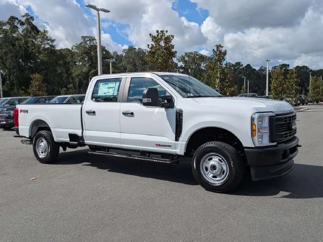 New 2027 White Ford XL image 2