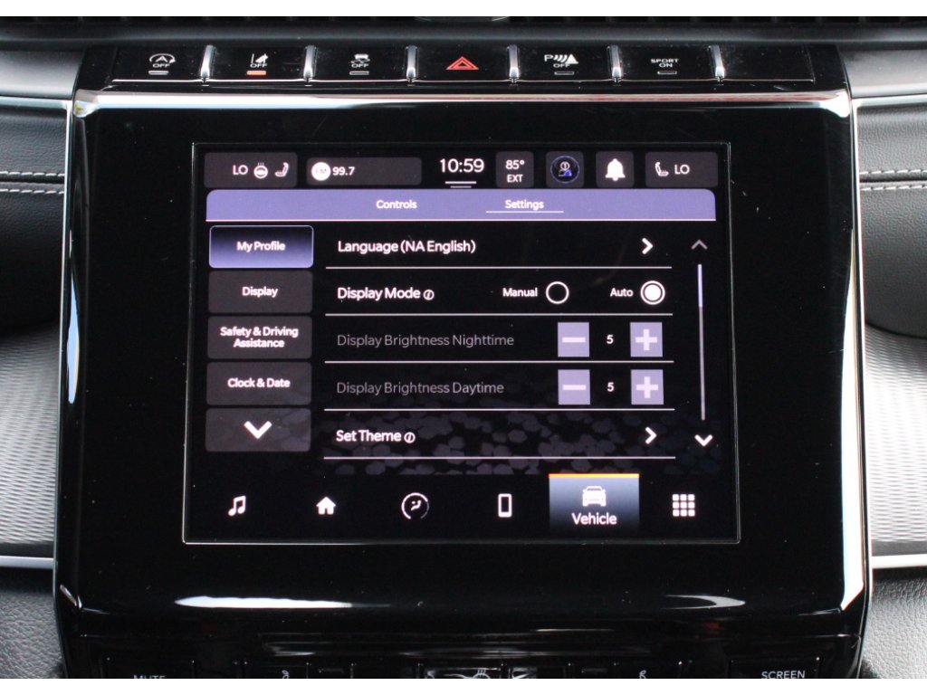 Used 2024 Velvet Red Pearlcoat Jeep Altitude image 6