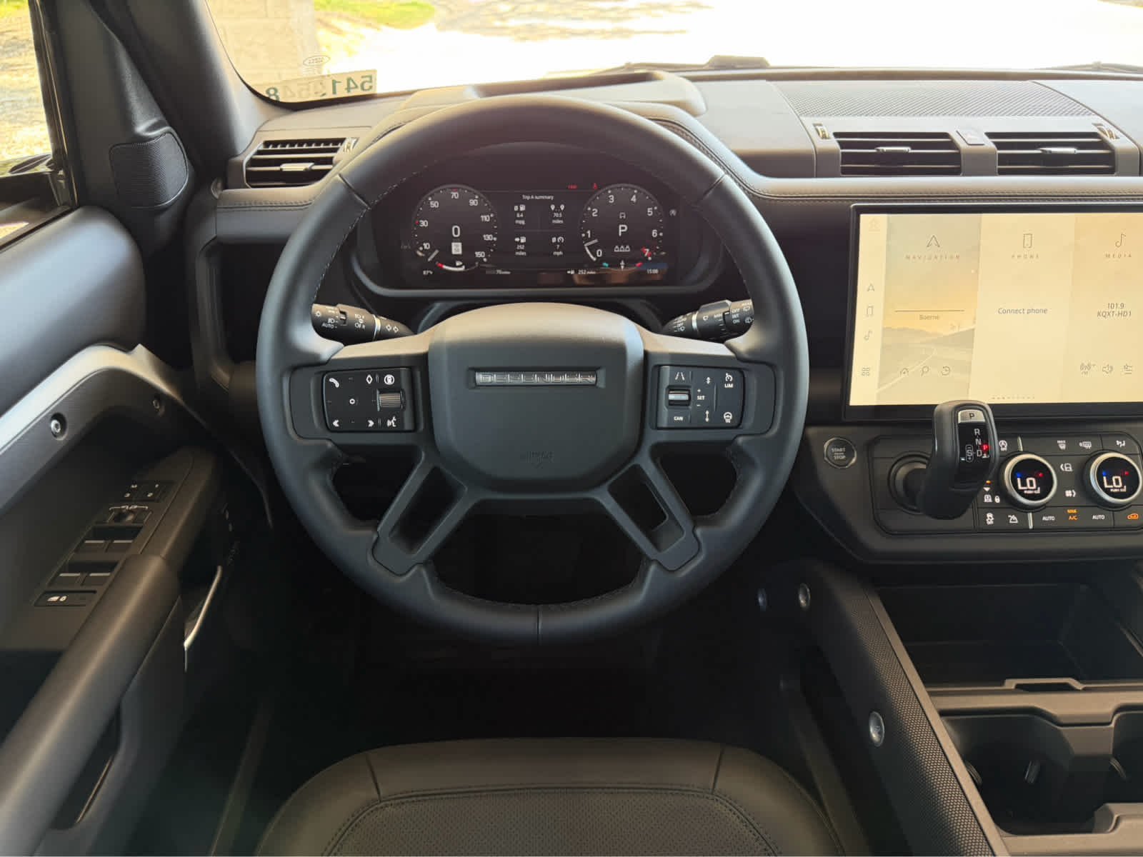 2026 Land Rover Defender Outbound - Photo 17