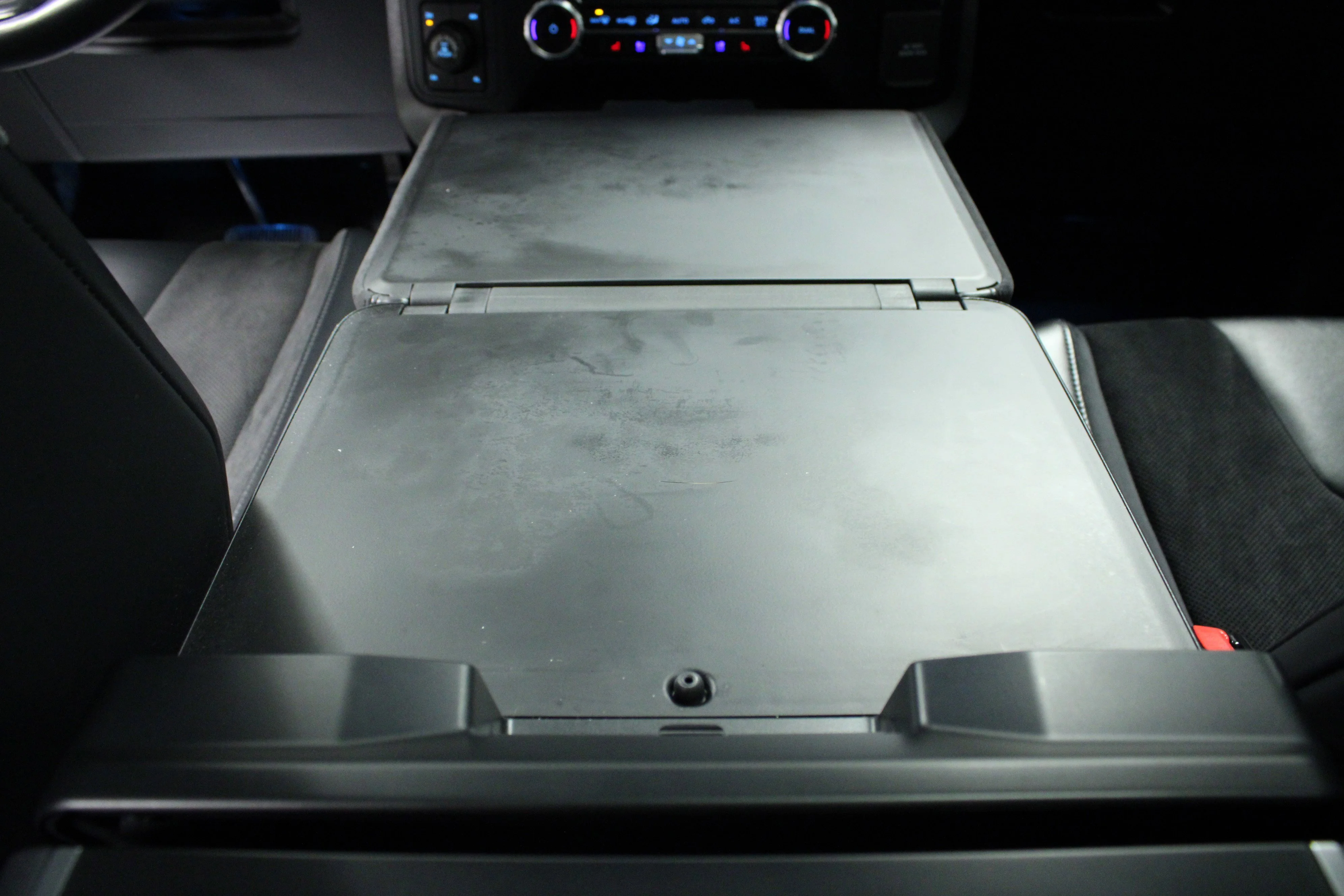 Used 2023 Azure Gray Metallic Ford Raptor image 20