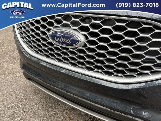 Used 2023 Blue Ford SEL image 10