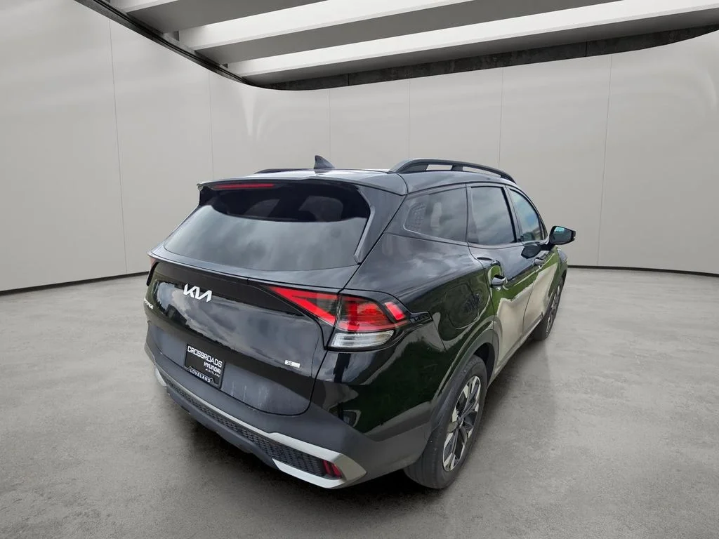 Used 2023 Fusion Black Kia X-Line image 5