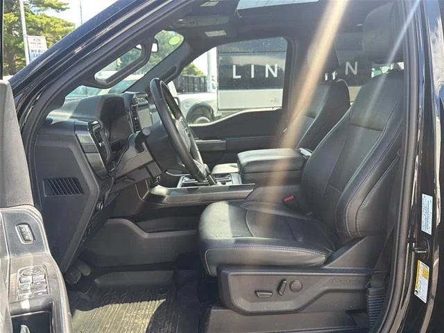 Used 2023 Agate Black Metallic Ford  image 13