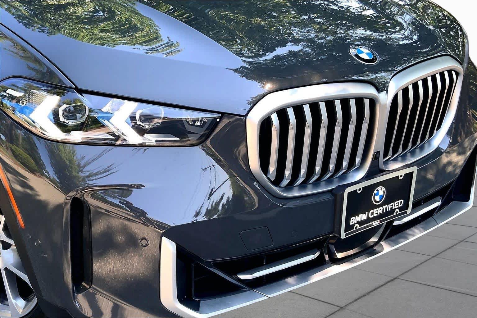 Certified Used 2024 Dravit Grey Metallic BMW xDrive40i image 28