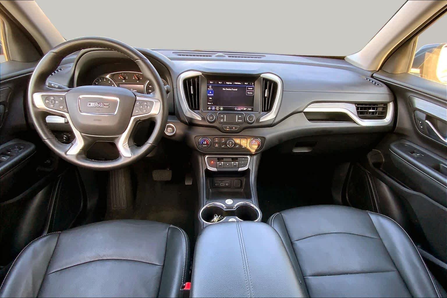 Used 2024 Downpour Metallic GMC SLT image 15